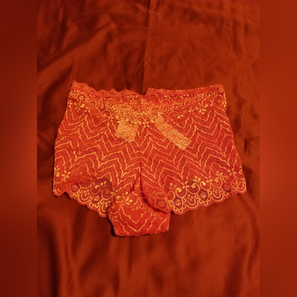 Intimissimi High Waist Lace Panty, NWT, Size Large - Picture 4 of 7